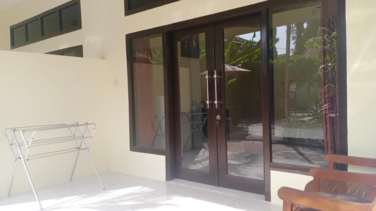 Gili Guest House Gili Air Exterior photo